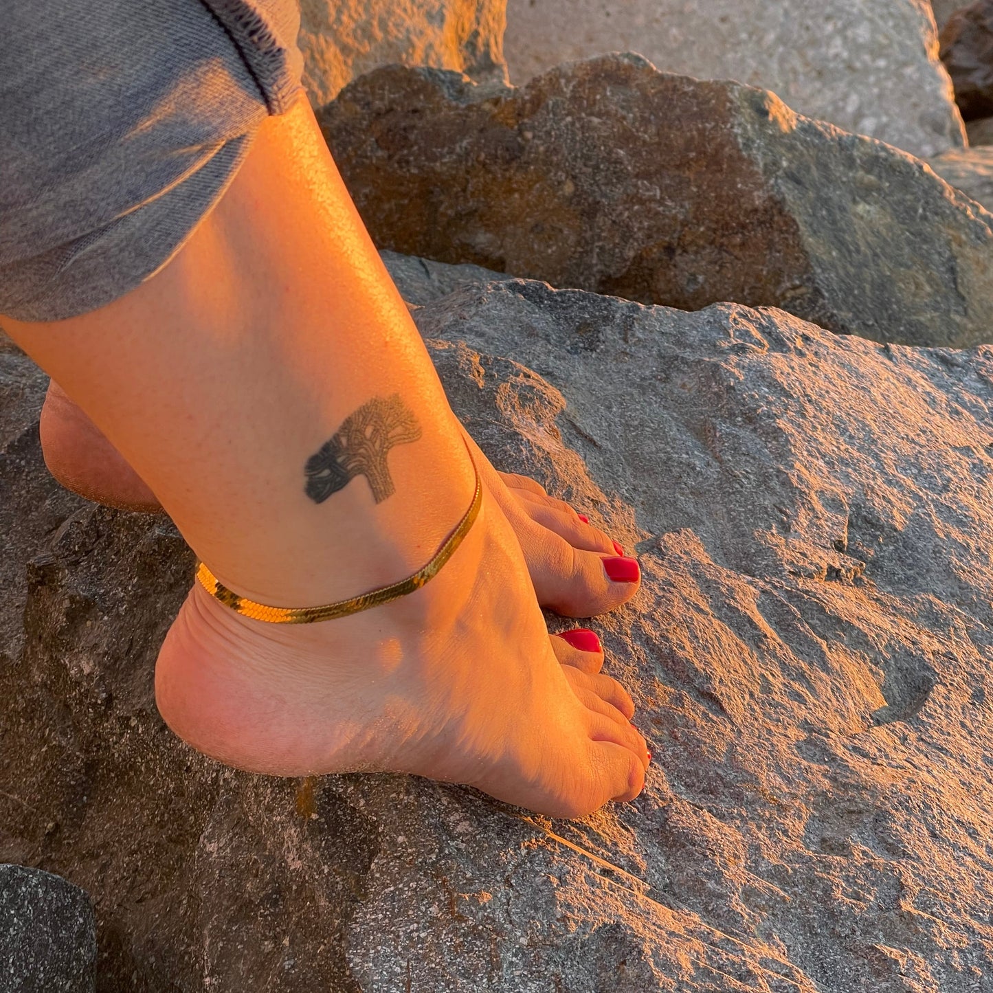 gold anklets. gold plate anklet.