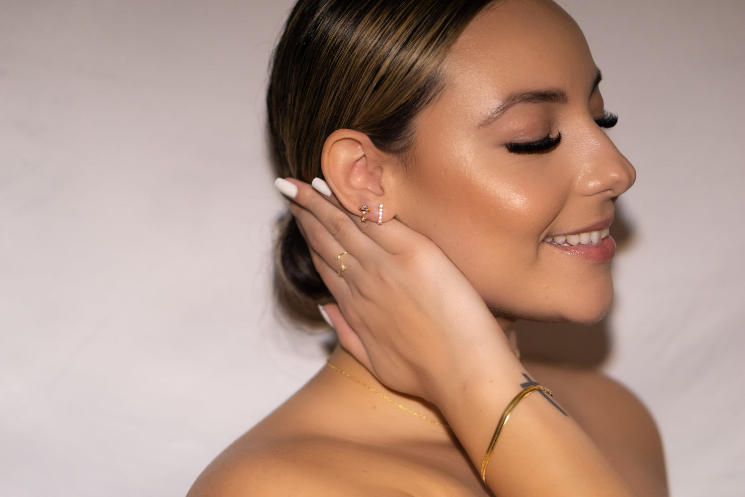 Check out our dainty jewelry selection for the best waterproof pieces in the game from earrings to necklaces to rings. The dainty collection is excellent quality, affordable, and long-lasting!