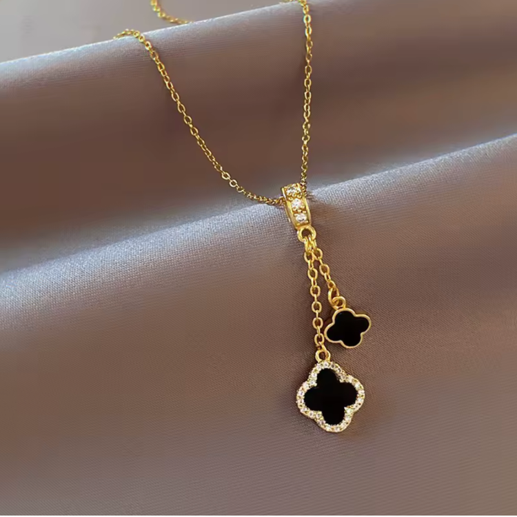 Necklaces 18k gold plated on model