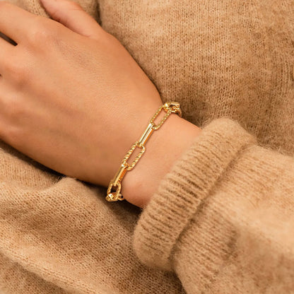 Chunky Paper Clip Bracelet