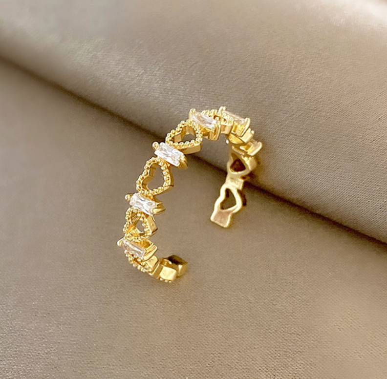 Shiny Hearts Ring