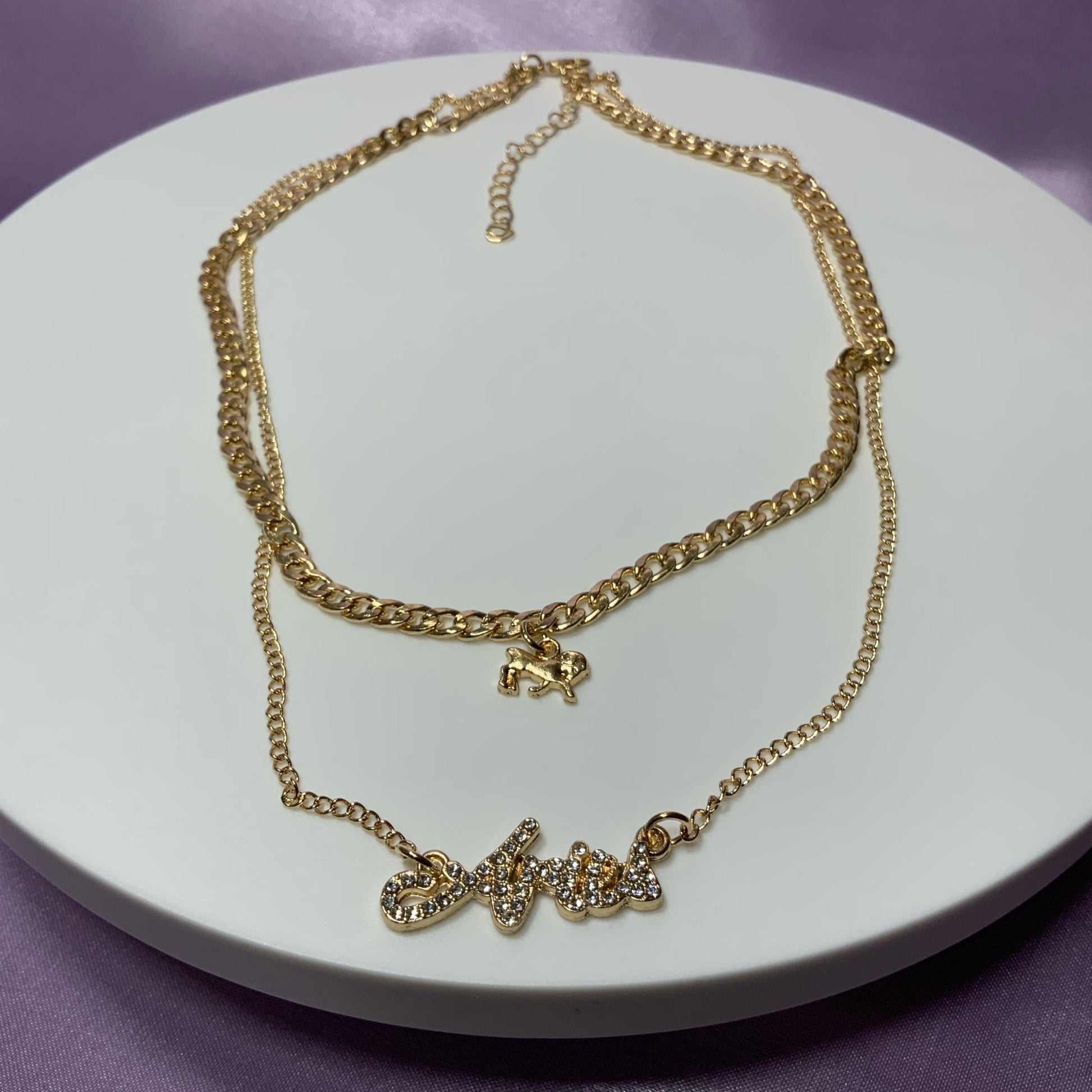 Aries necklace. Gold plated zodiac necklaces. Zodiac name necklaces. Zodiac sign necklaces with zodiac sign pendants. Zodiac name necklaces. 